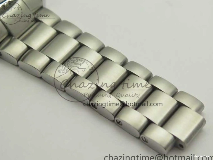 0304 Planet Ocean 600M Co-Axial GMT 43.5mm VSF 1:1 Best Edition Black Dial Orange Markers on SS Bracelet A8605 Super Clone Elegant 8024